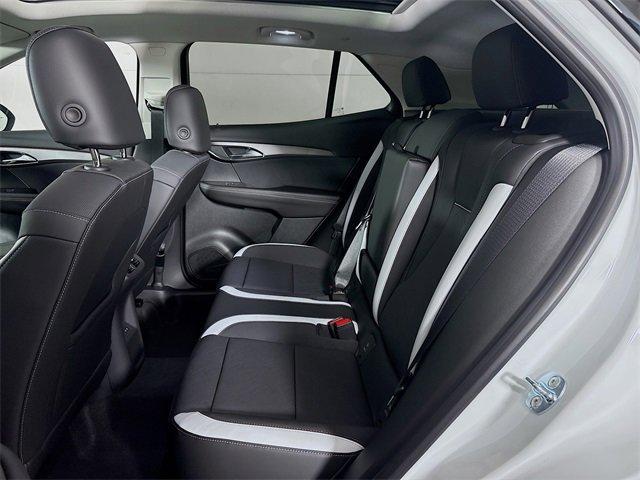 2025 Buick Envision Vehicle Photo in PUYALLUP, WA 98371-4149