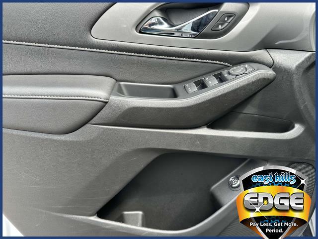 2022 Chevrolet Traverse Vehicle Photo in Roslyn, NY 11576