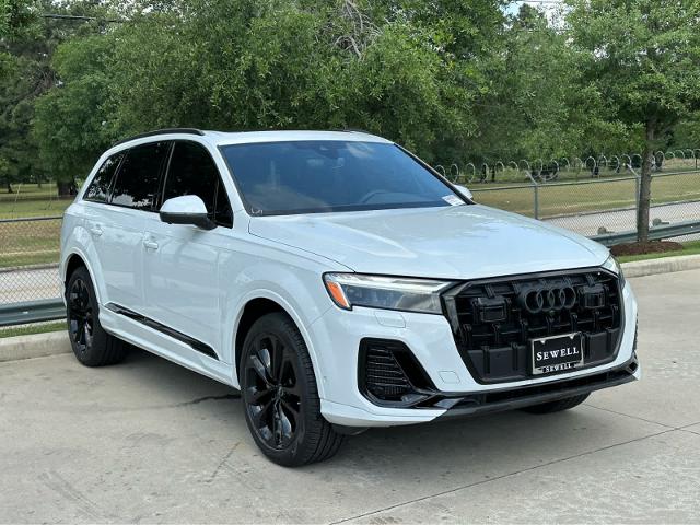 2025 Audi Q7 Vehicle Photo in HOUSTON, TX 77090