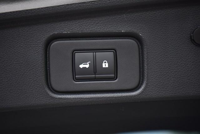 2025 Nissan Pathfinder Vehicle Photo in Ballwin, MO 63011