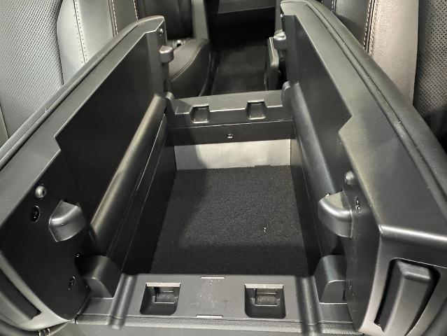 2024 Mazda CX-90 PHEV Vehicle Photo in MADISON, WI 53713-3220