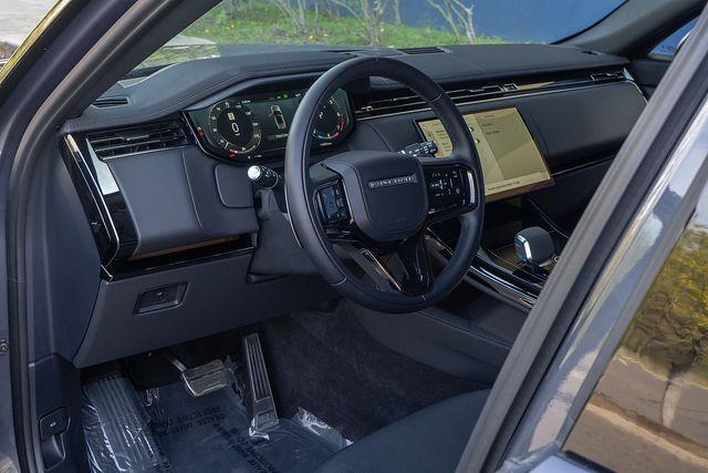 2024 Land Rover Range Rover Sport Vehicle Photo in DANBURY, CT 06810-5034