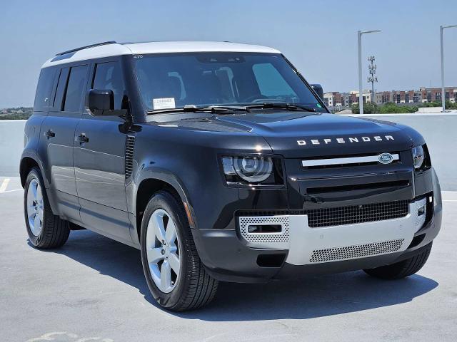 2024 Defender Vehicle Photo in AUSTIN, TX 78717
