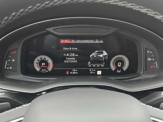 2025 Audi Q8 Vehicle Photo in SUGAR LAND, TX 77478