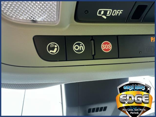 2022 Chevrolet Equinox Vehicle Photo in Roslyn, NY 11576