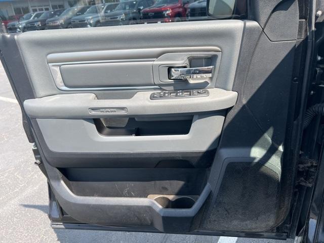 2017 Ram 1500 Vehicle Photo in GREEN BAY, WI 54304-5303