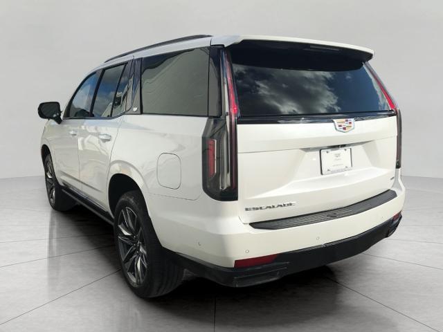 2021 Cadillac Escalade Vehicle Photo in GREEN BAY, WI 54303-3330