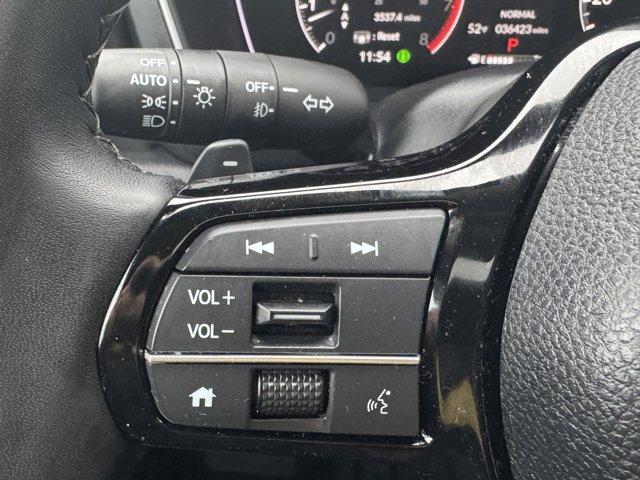 2023 Honda Pilot Vehicle Photo in LEOMINSTER, MA 01453-2952