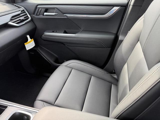 2025 GMC Acadia Vehicle Photo in COLUMBIA, MO 65203-3903