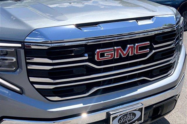 2024 GMC Sierra 1500 Vehicle Photo in INDEPENDENCE, MO 64055-1377