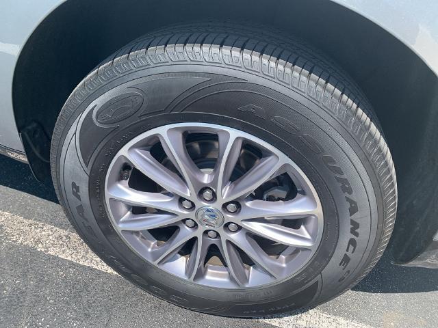 2024 Buick Enclave Vehicle Photo in GREEN BAY, WI 54304-5303