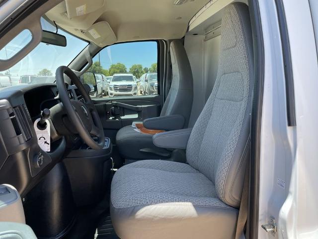 2025 GMC Savana Cutaway 3500 Vehicle Photo in GILBERT, AZ 85297-0402