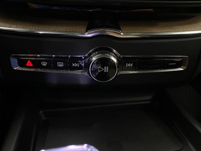2026 Volvo XC60 Vehicle Photo in Appleton, WI 54913