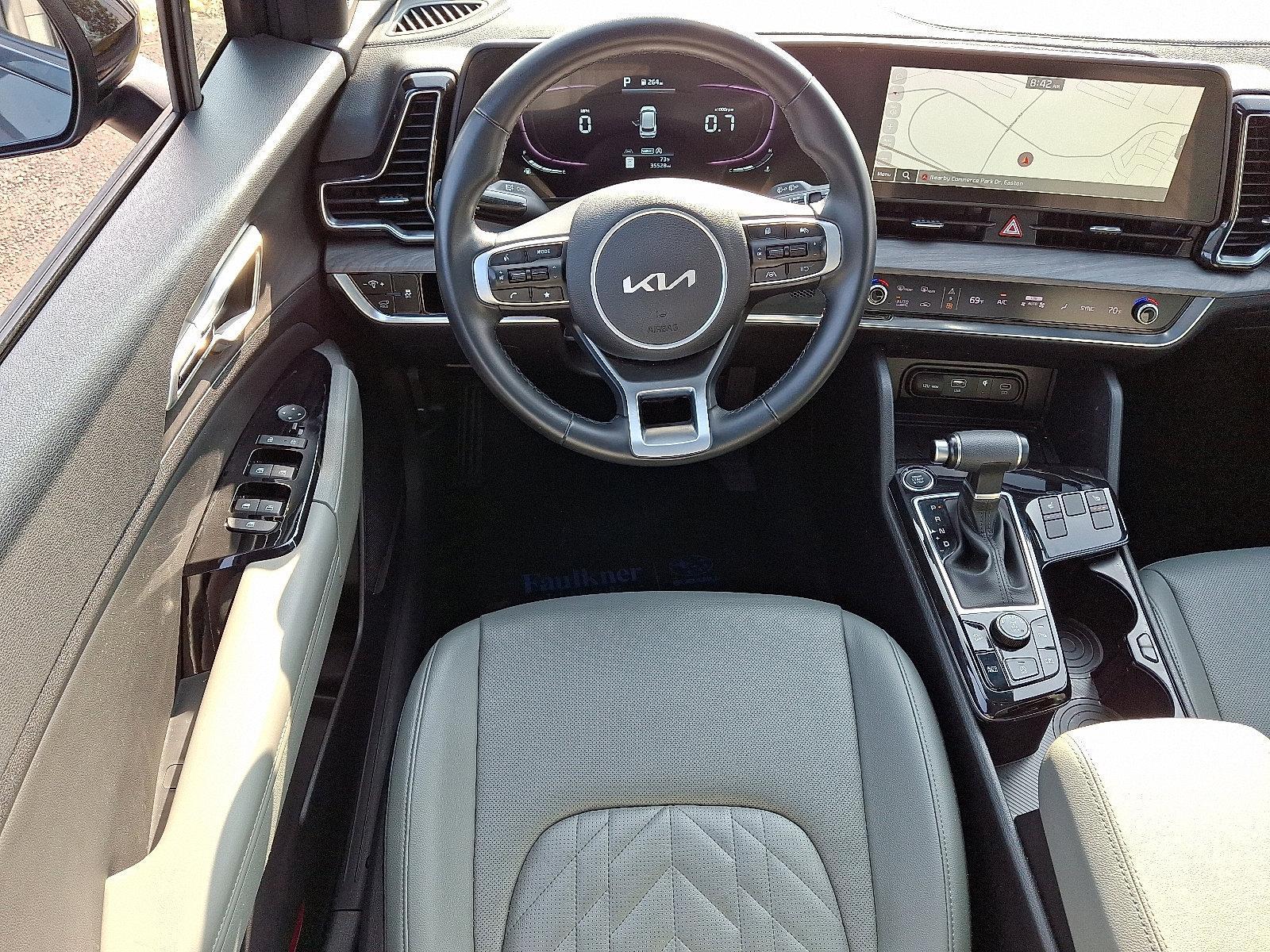 2023 Kia Sportage Vehicle Photo in Easton, PA 18045