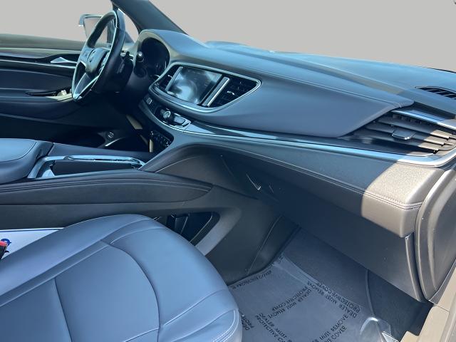 2024 Buick Enclave Vehicle Photo in MANITOWOC, WI 54220-5838