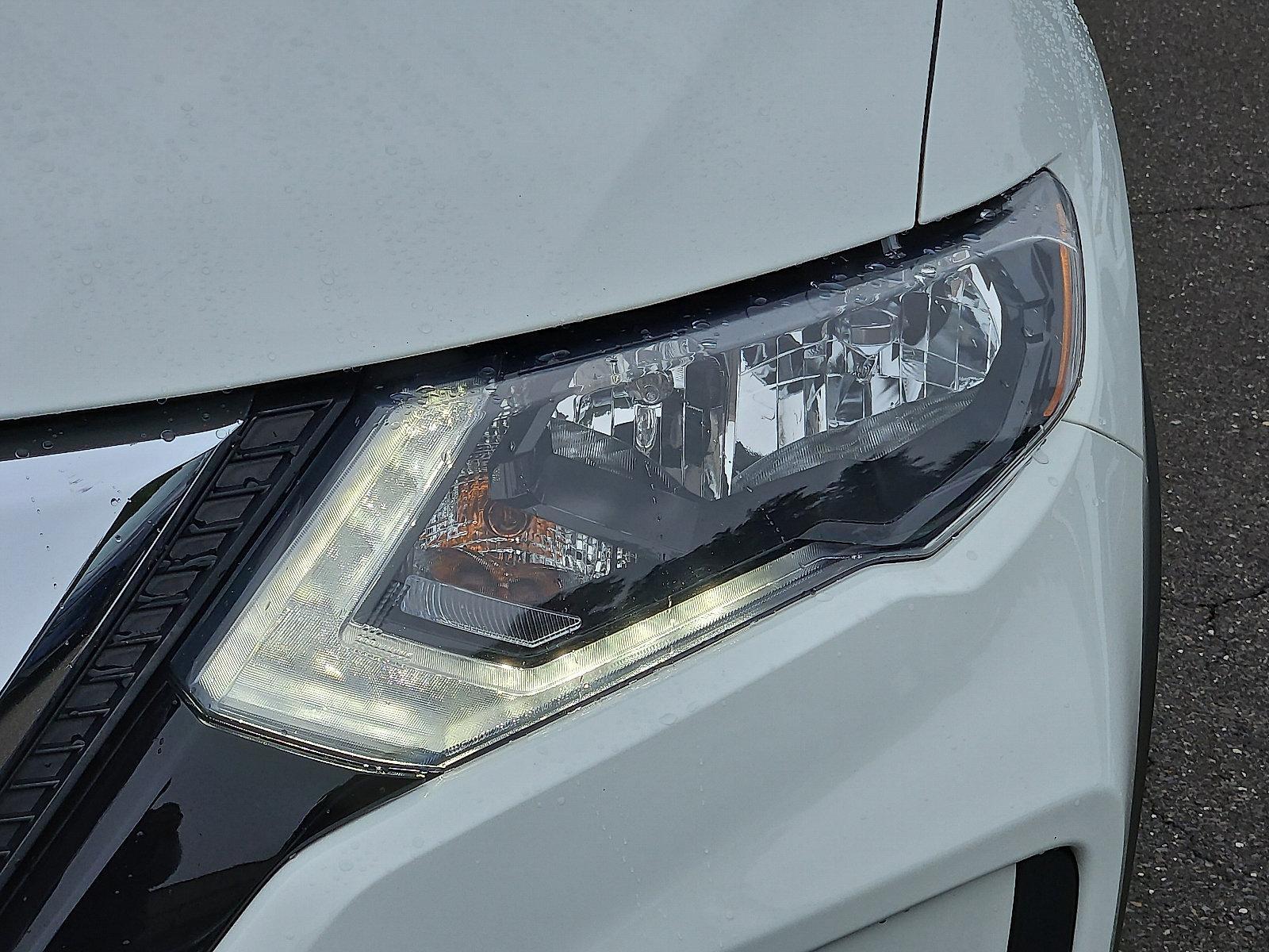 2019 Nissan Rogue Vehicle Photo in Jenkintown, PA 19046