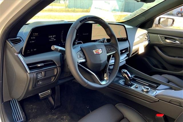 2025 Cadillac CT5 Vehicle Photo in KANSAS CITY, MO 64114-4545