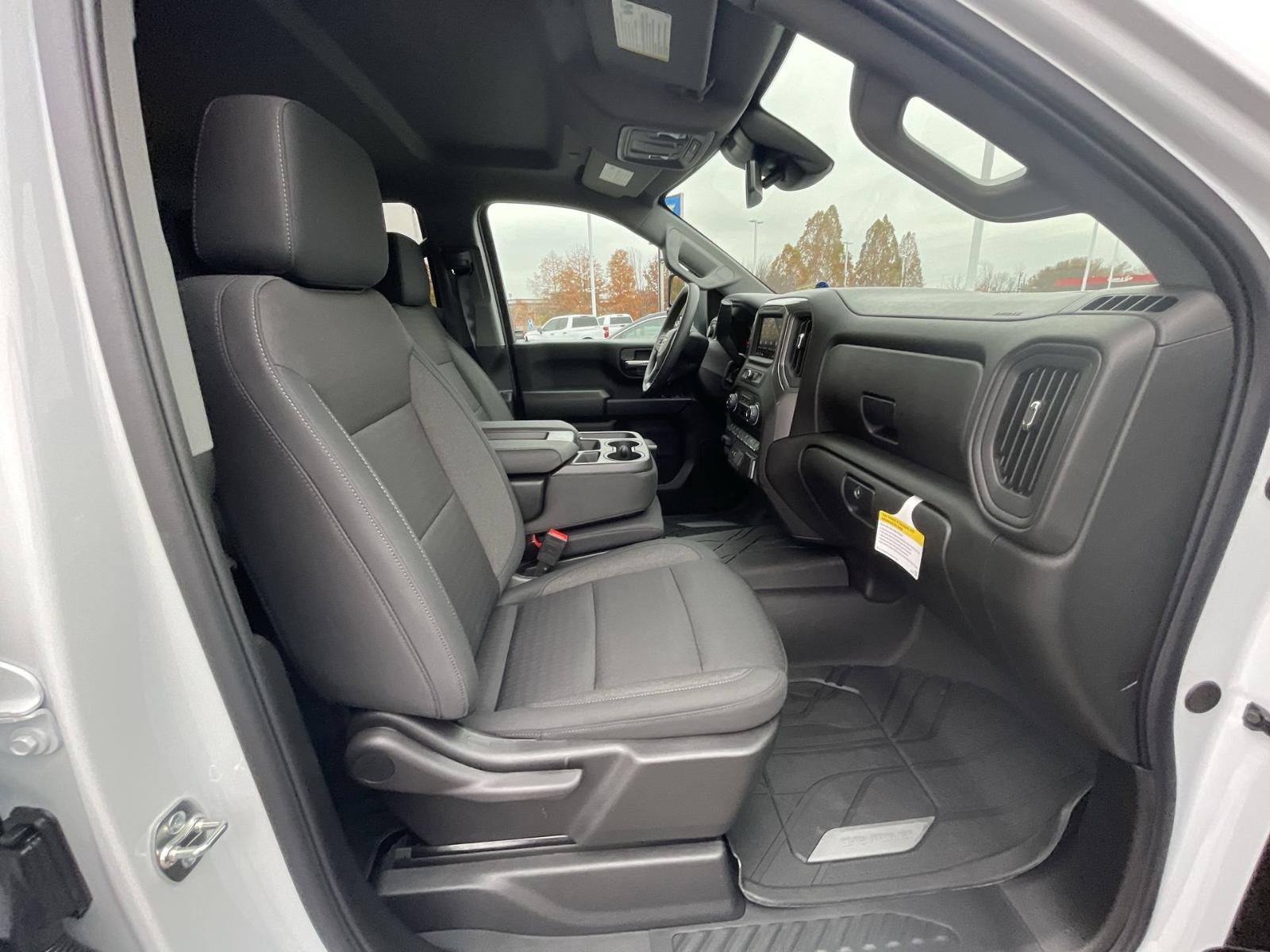 2025 Chevrolet Silverado 2500 HD Vehicle Photo in BENTONVILLE, AR 72712-4322