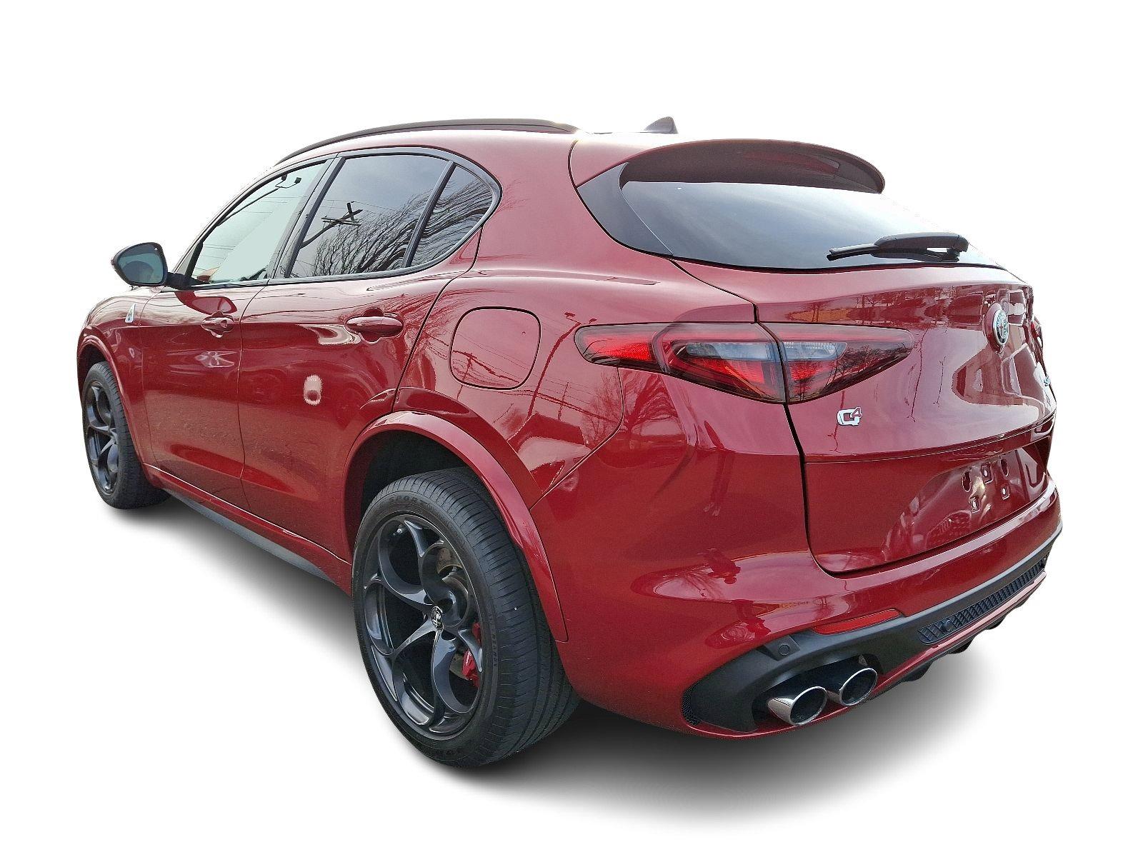 2018 Alfa Romeo Stelvio Quadrifoglio Vehicle Photo in Willow Grove, PA 19090