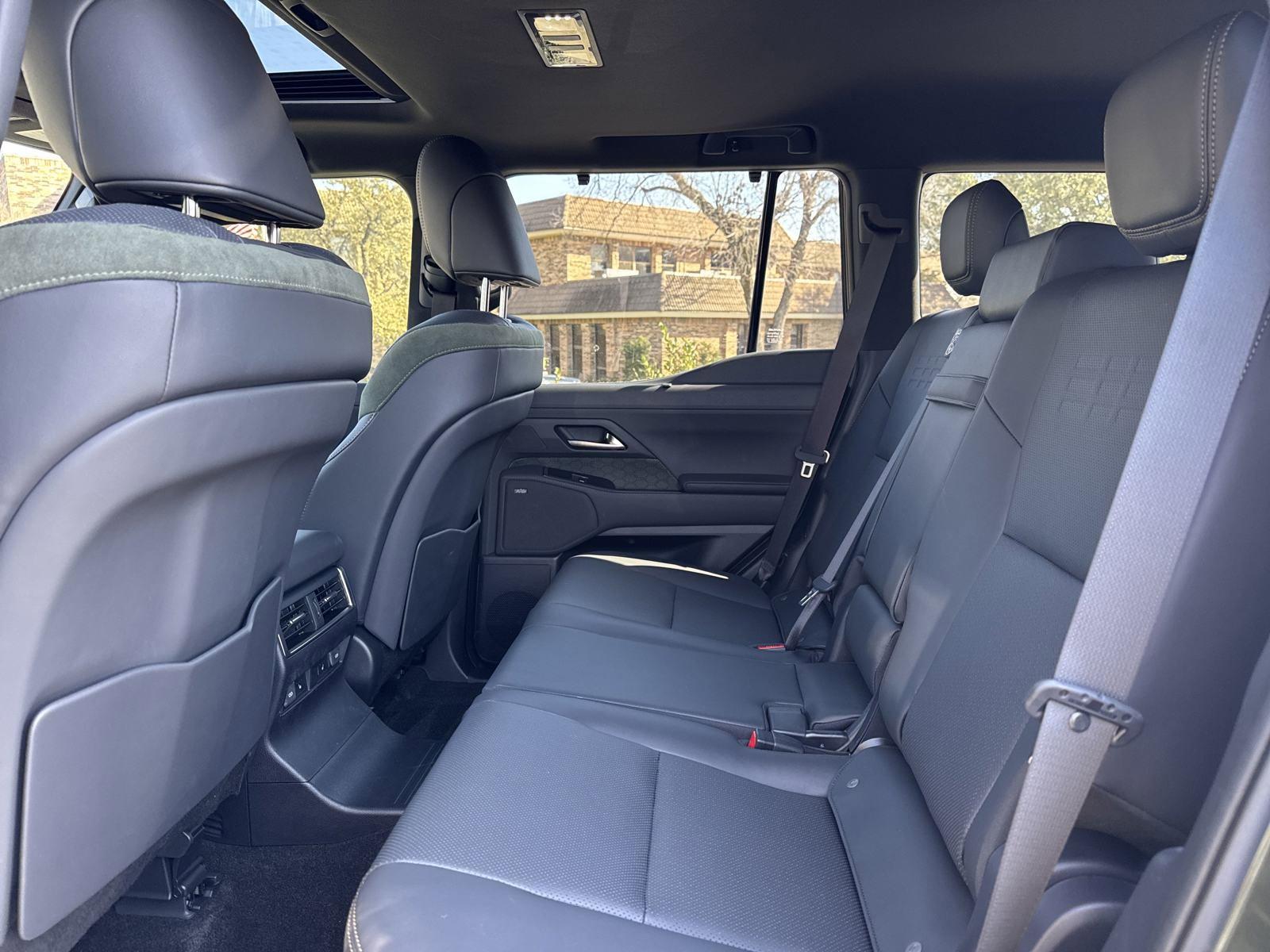 2024 Lexus GX 550 Vehicle Photo in DALLAS, TX 75209-3016