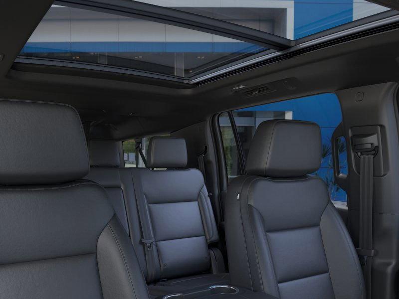 2025 Chevrolet Suburban Vehicle Photo in LA MESA, CA 91942-8211