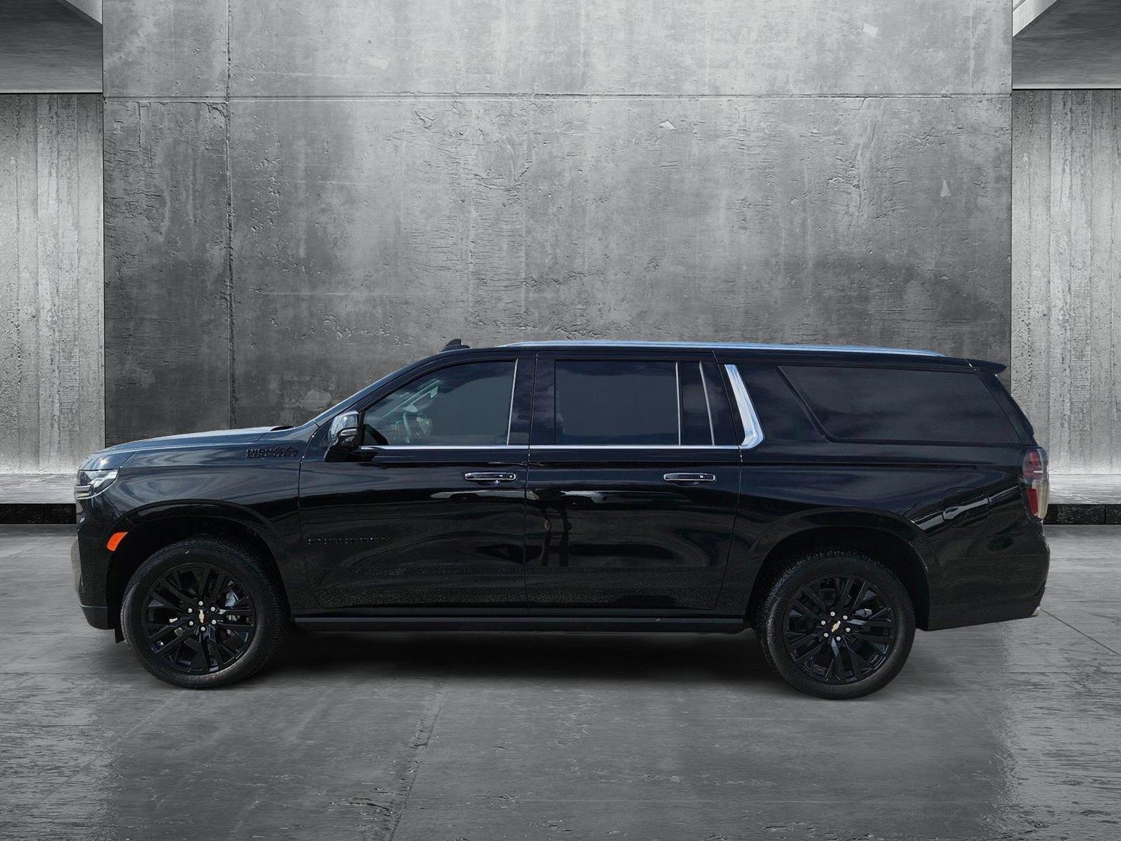 2024 Chevrolet Suburban Vehicle Photo in AUSTIN, TX 78759-4154