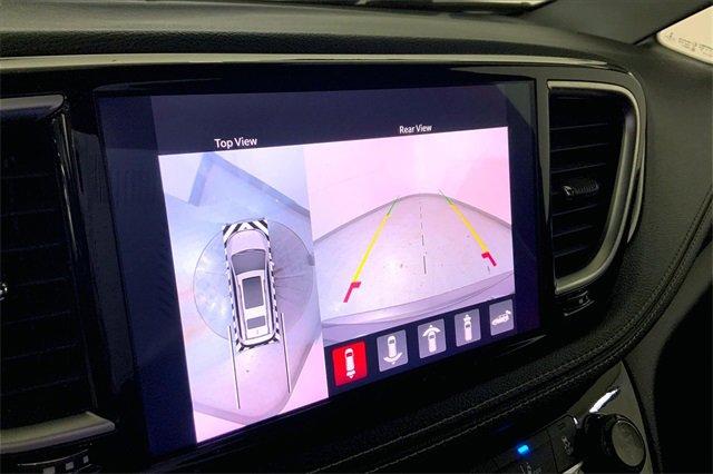 2022 Chrysler Pacifica Vehicle Photo in INDEPENDENCE, MO 64055-1314