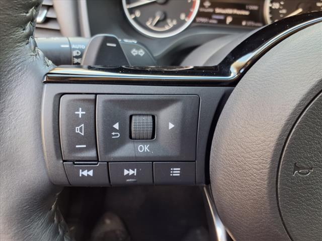 2021 Nissan Rogue Vehicle Photo in TAMPA, FL 33612-3404