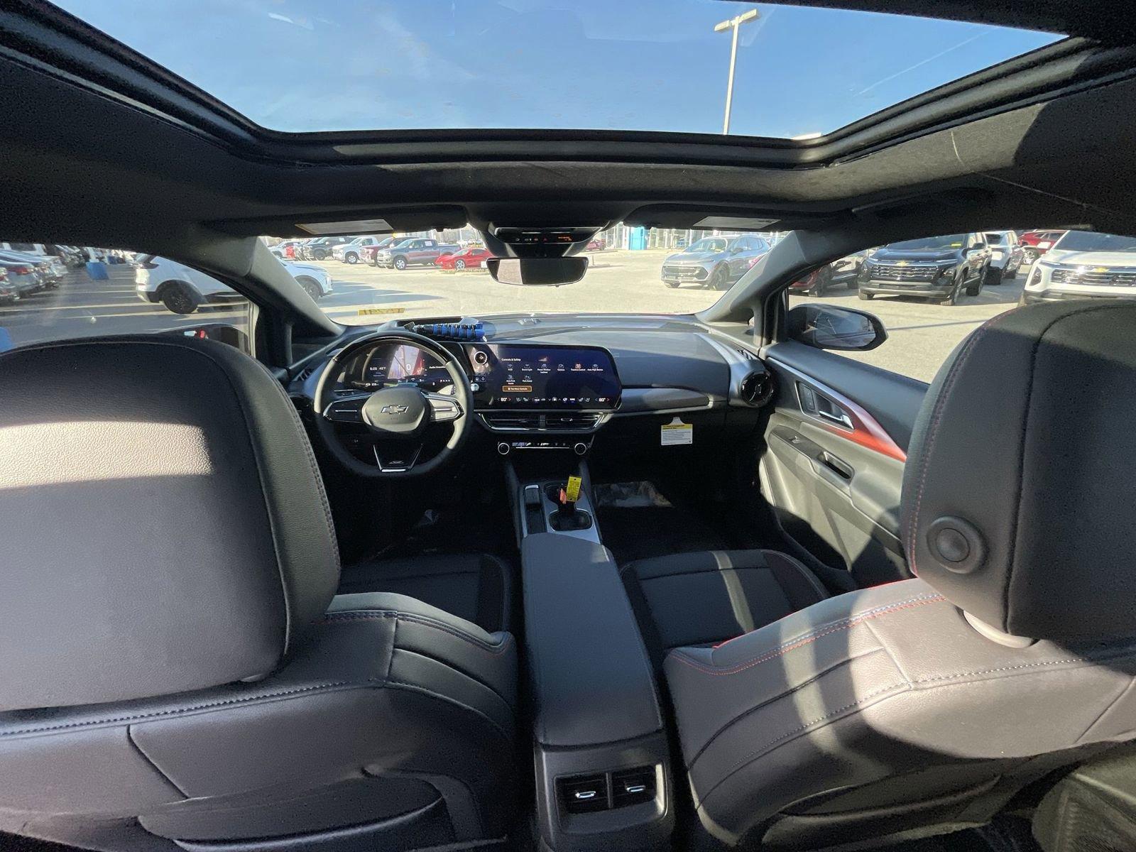 2025 Chevrolet Equinox EV Vehicle Photo in BENTONVILLE, AR 72712-4322