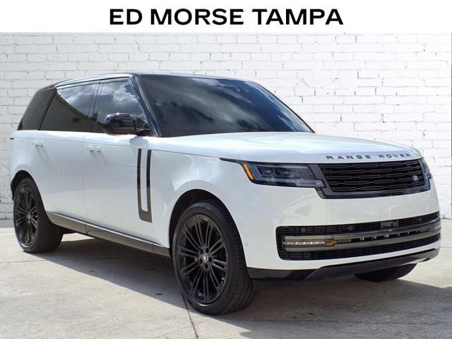 2025 Land Rover Range Rover Vehicle Photo in TAMPA, FL 33612-3404