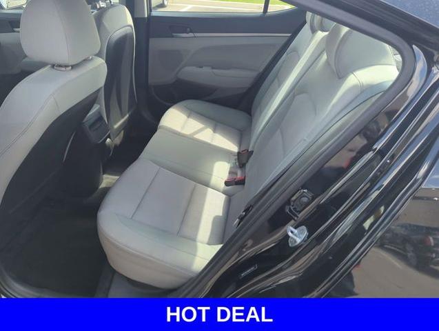 2017 Hyundai ELANTRA Vehicle Photo in Merrillville, IN 46410