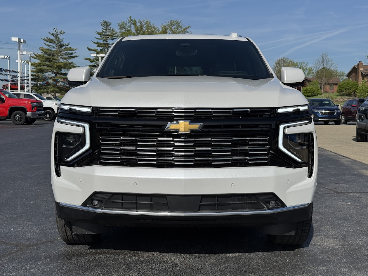 2025 Chevrolet Tahoe Vehicle Photo in BOONVILLE, IN 47601-9633
