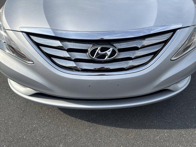 2013 Hyundai SONATA Vehicle Photo in Charlotte, NC 28212