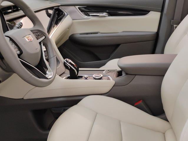 2024 Cadillac XT6 Vehicle Photo in PINEVILLE, NC 28134-8495