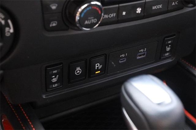 2024 Nissan Frontier Vehicle Photo in Hazelwood, MO 63042