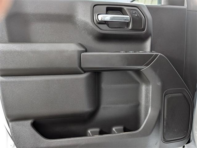 2024 Chevrolet Silverado 1500 Vehicle Photo in ENGLEWOOD, CO 80113-6708