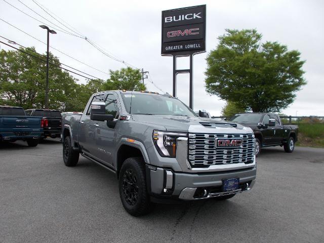 2025 GMC Sierra 2500 HD Vehicle Photo in LOWELL, MA 01852-4336