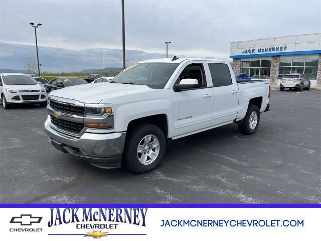 2017 Chevrolet Silverado 1500 Vehicle Photo in TULLY, NY 13159-3159
