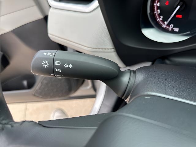2025 Toyota RAV4 Vehicle Photo in MANITOWOC, WI 54220-5838