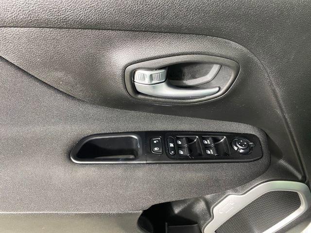 2021 Jeep Renegade Vehicle Photo in BROCKTON, MA 02301-7113