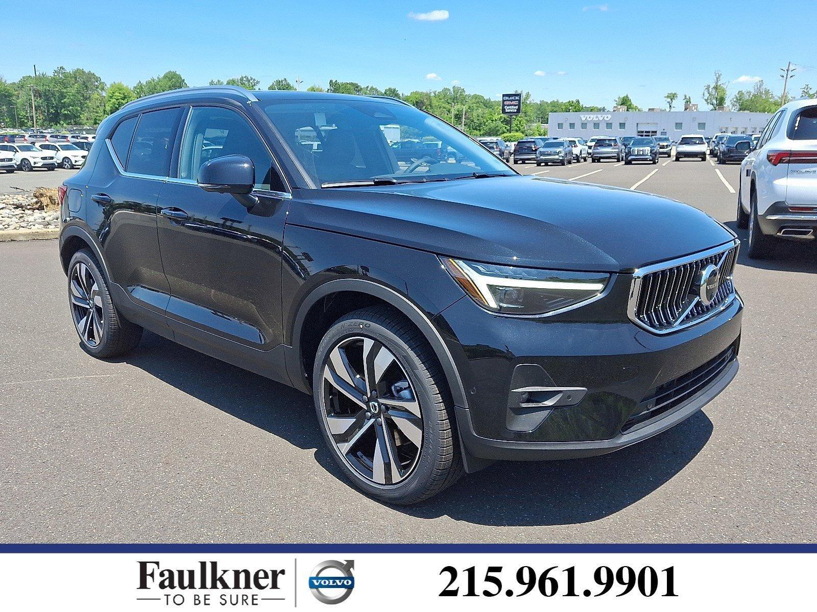 2025 Volvo XC40 Vehicle Photo in Trevose, PA 19053