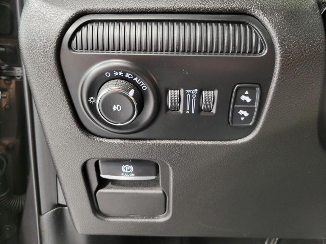 2022 Jeep Grand Wagoneer Vehicle Photo in Kaukauna, WI 54130