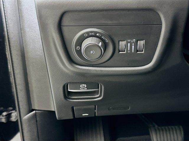 2023 Jeep Grand Cherokee Vehicle Photo in Doylsetown, PA 18901