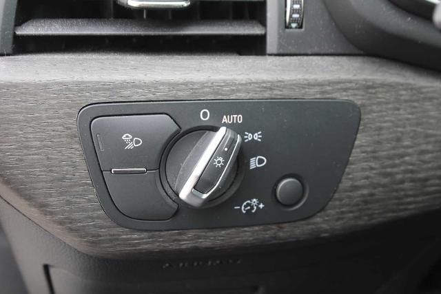 2019 Audi A4 Vehicle Photo in HOUSTON, TX 77090