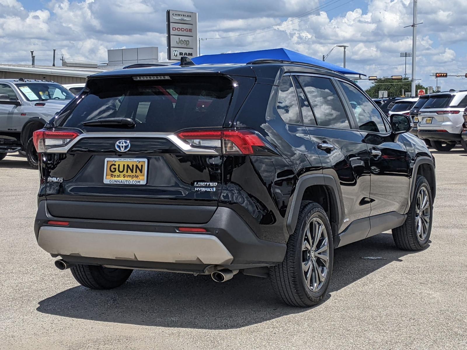 2022 Toyota RAV4 Vehicle Photo in Seguin, TX 78155