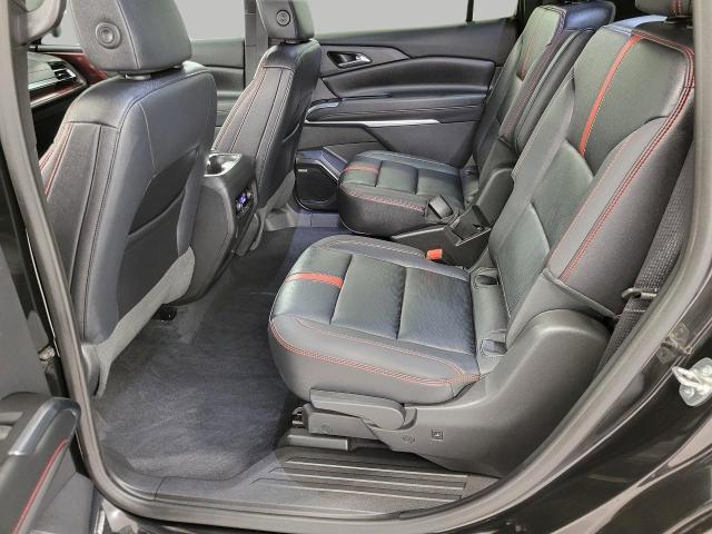2024 Chevrolet Traverse Vehicle Photo in APPLETON, WI 54914-4656