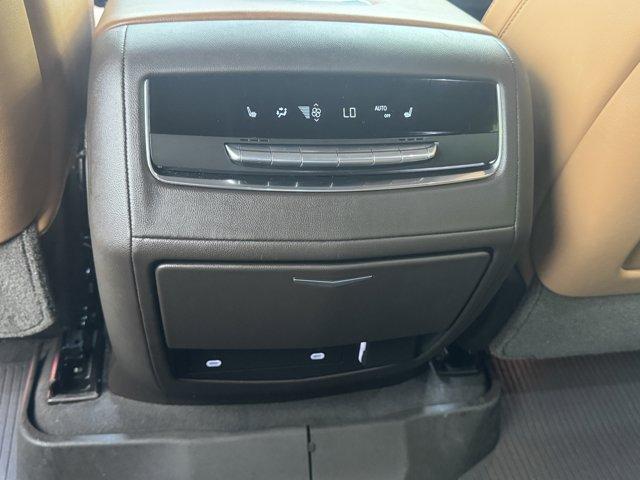2021 Cadillac Escalade Vehicle Photo in LEOMINSTER, MA 01453-2952