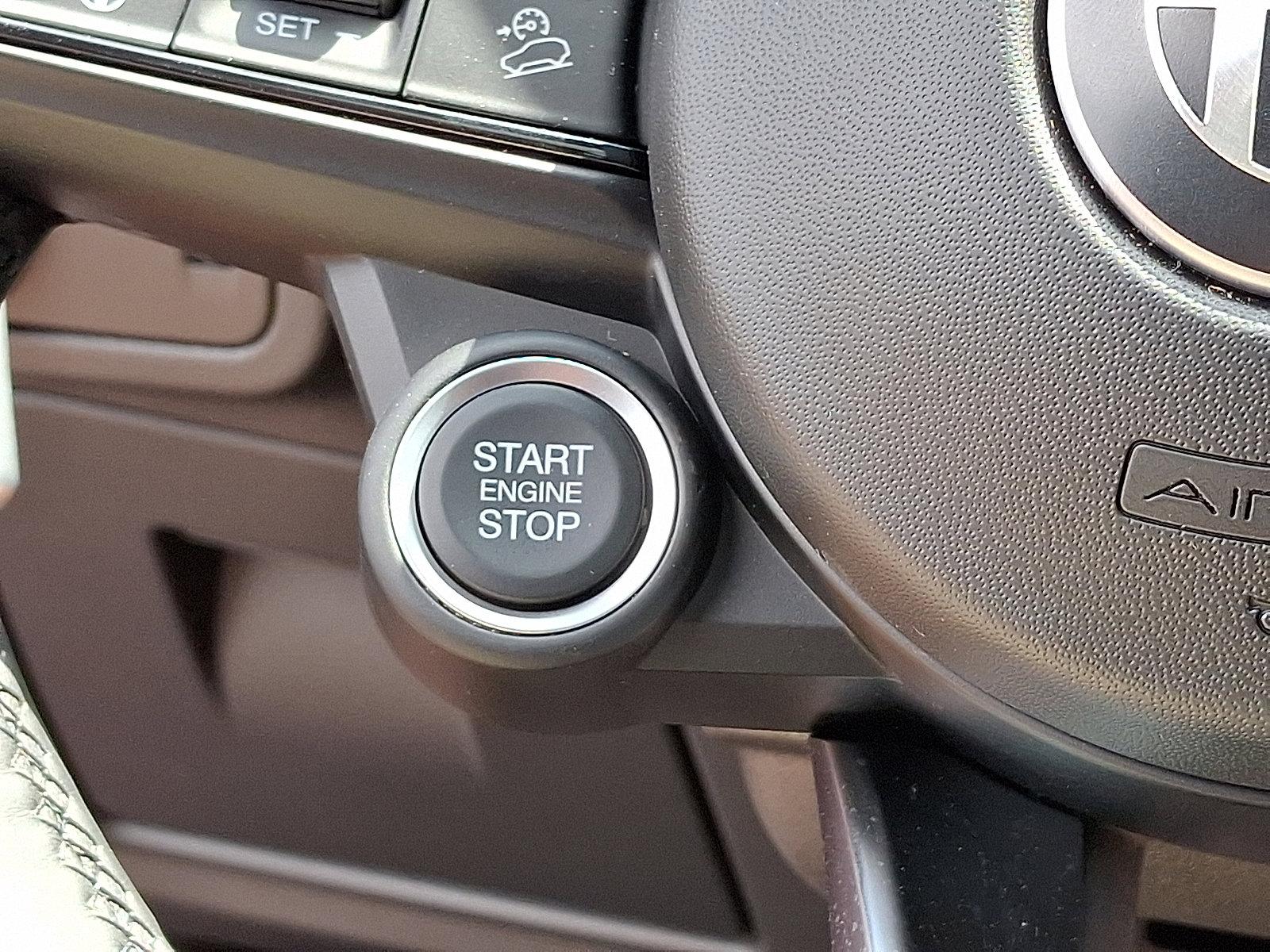 2025 Alfa Romeo Stelvio Vehicle Photo in Mechanicsburg, PA 17050