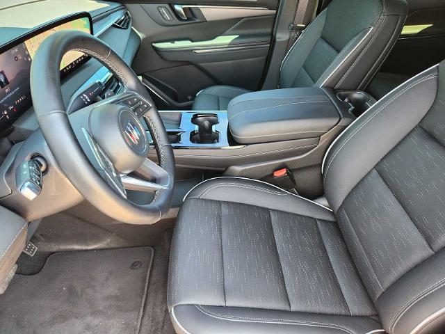 2025 Buick Enclave Vehicle Photo in DENTON, TX 76210-9321
