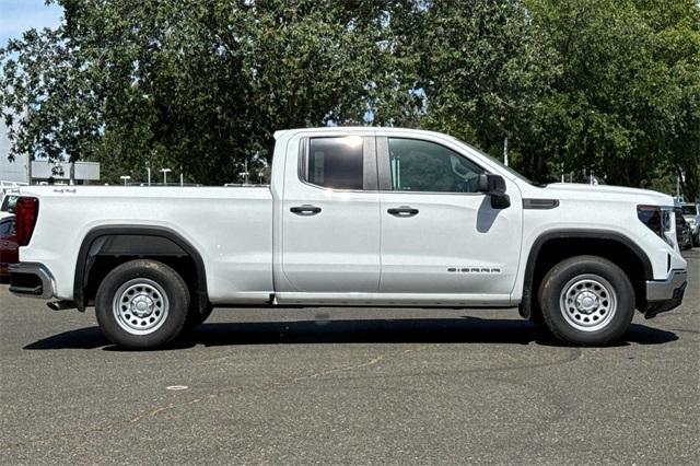 2024 GMC Sierra 1500 Vehicle Photo in ELK GROVE, CA 95757-8703